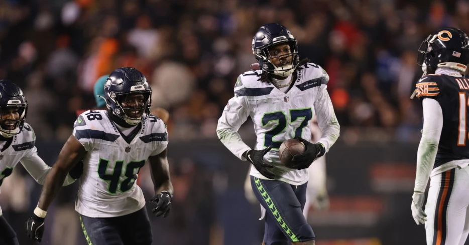 Report: Riq Woolen monitored as trade deadline target