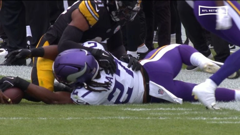 Watch: Quirky Rule Takes Away Steelers Defensive TD Early In Dublin Game