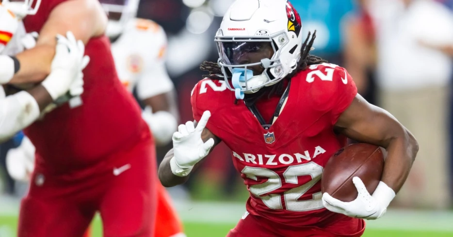 Arizona Cardinals sign Michael Carter to active roster, sign D’Ernest Johnson to practice squad