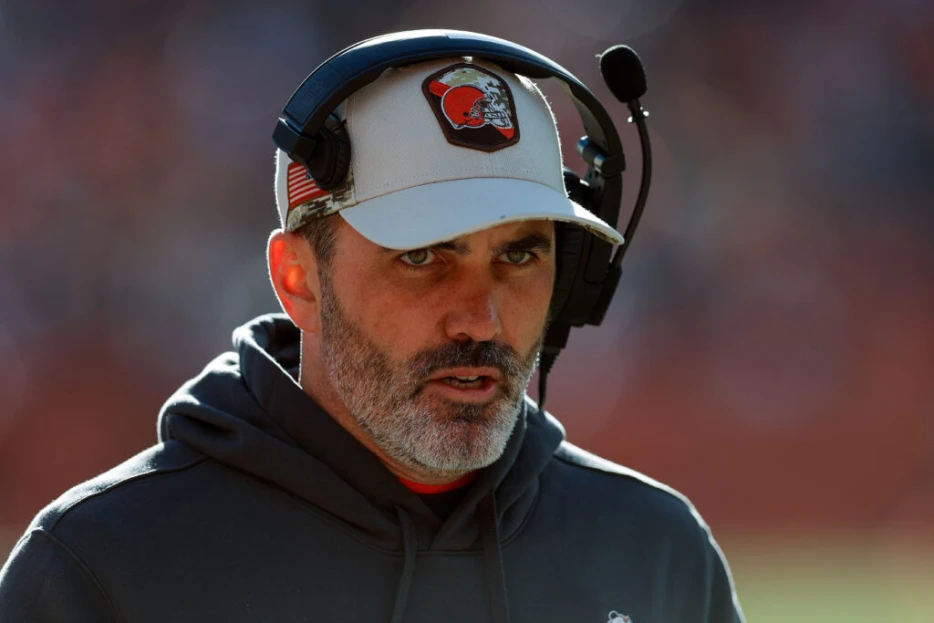 Browns HC Kevin Stefanski Noncommittal On Week 5 Starting QB
