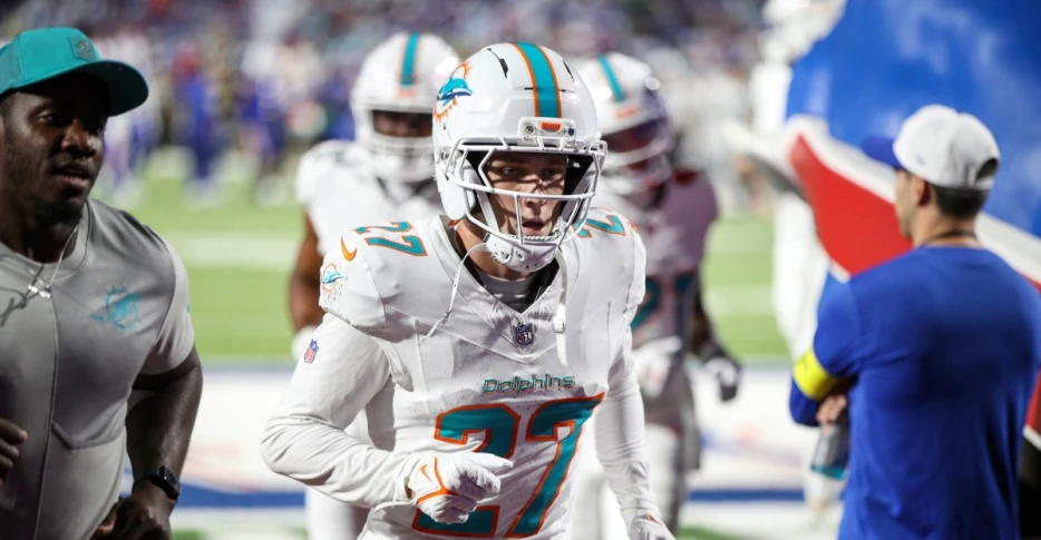 Jets vs. Dolphins inactive players in Week 4 MNF: Miami heads into game with just four cornerbacks