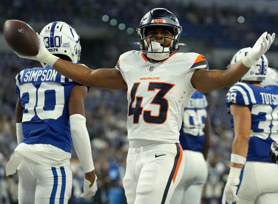 Titans Worked Out RB Blake Watson