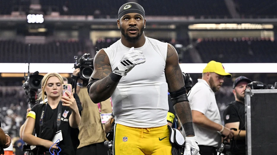 Who got Micah Parsons’ jersey after Packers-Cowboys SNF tie