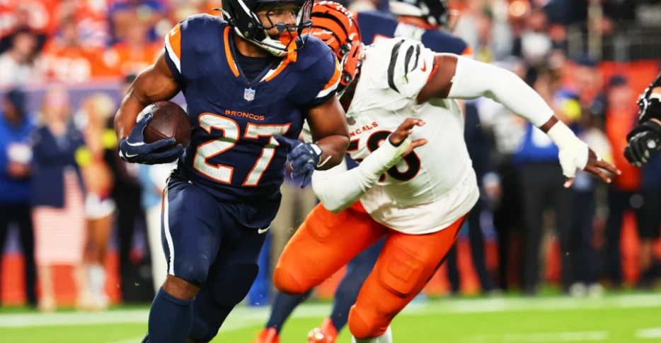 Broncos have a running game!
