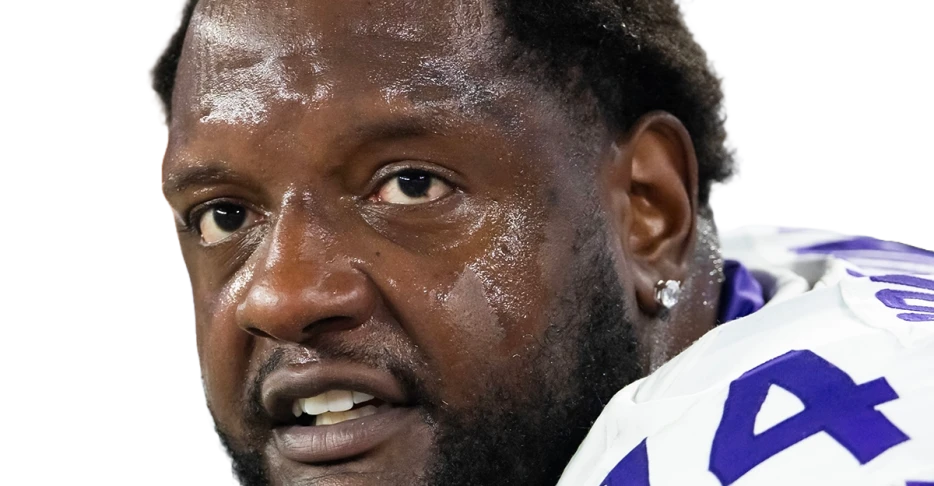 Daily Dawg Chow 9/30: Browns; trade for Cam Robinson, offensive &amp; defensive snapcounts, more