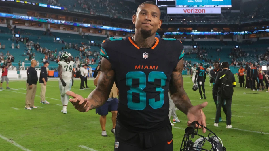 Dolphins’ Darren Waller sends message after 2-TD game in NFL comeback