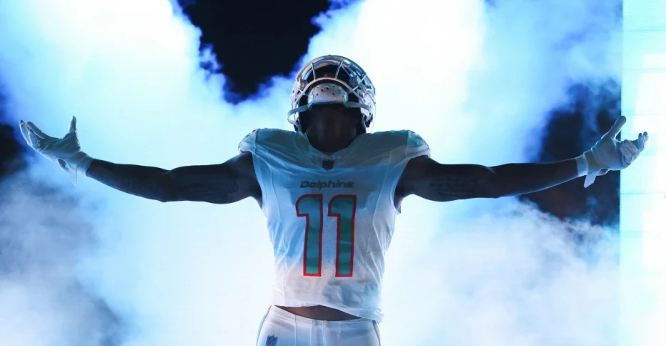 Dolphins sign veteran WR Cedrick Wilson Jr. from Saints practice squad