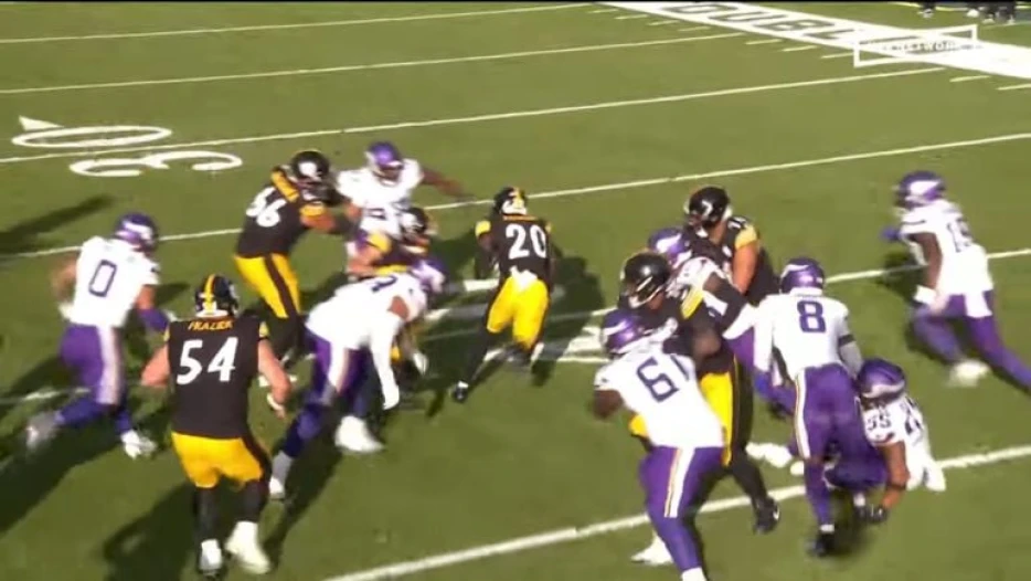Former NFL RB Thinks It’s ‘Good Sign’ That Steelers Got Kaleb Johnson Involved In Week 4