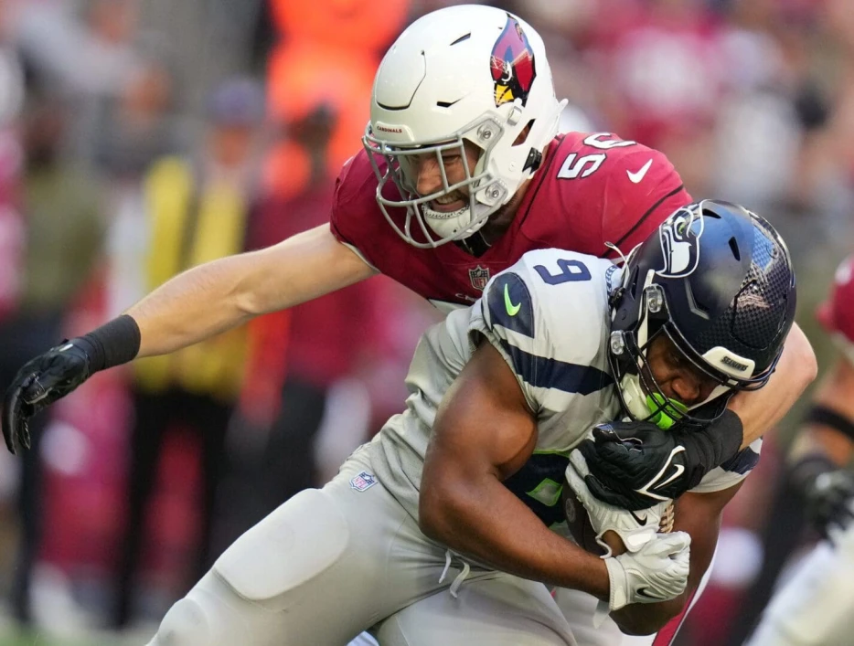 Jets Release LB Ben Niemann From PS, Sign OL Liam Fornadel