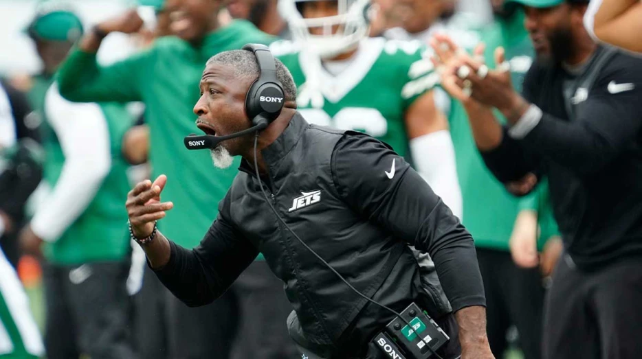 Just how rare is Jets’ 0-4 start with zero takeaways?