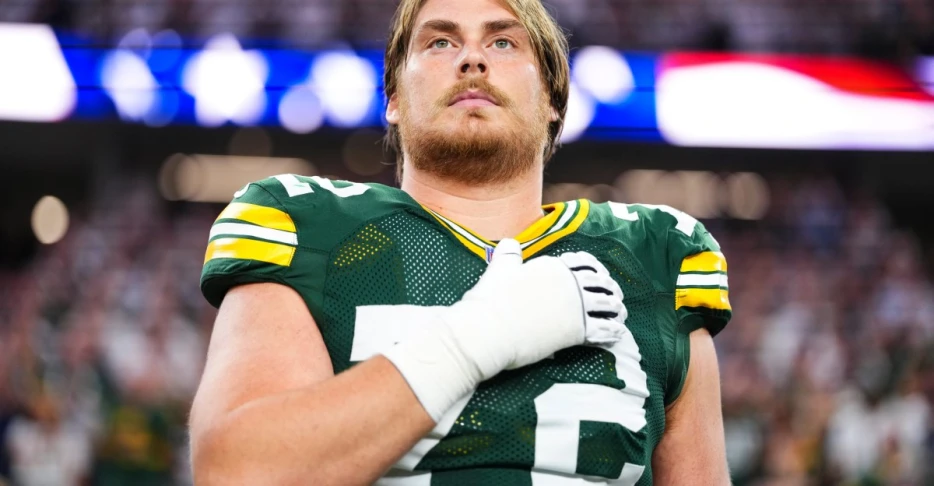 Packers release OL