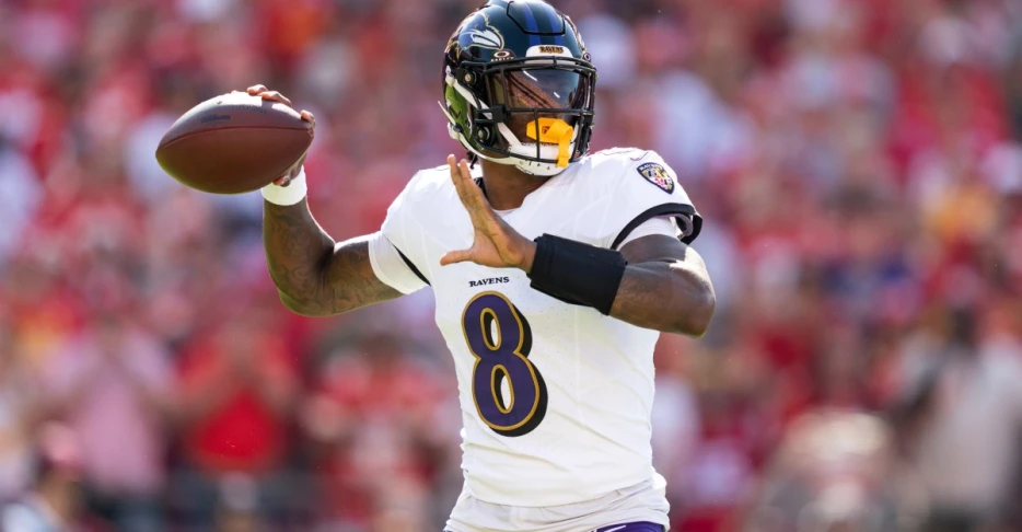 Ravens QB Lamar Jackson likely to miss multiple games