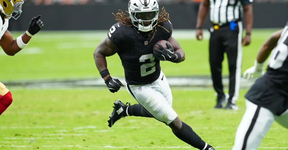Rookie watch: Ashton Jeanty has breakout game