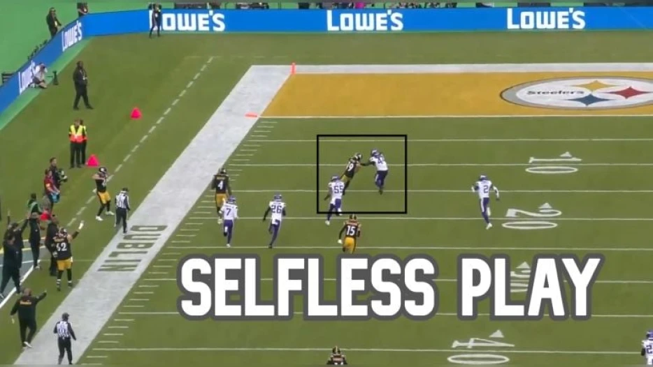 Watch: The Hidden Easter Eggs In The Steelers’ Week Four Win