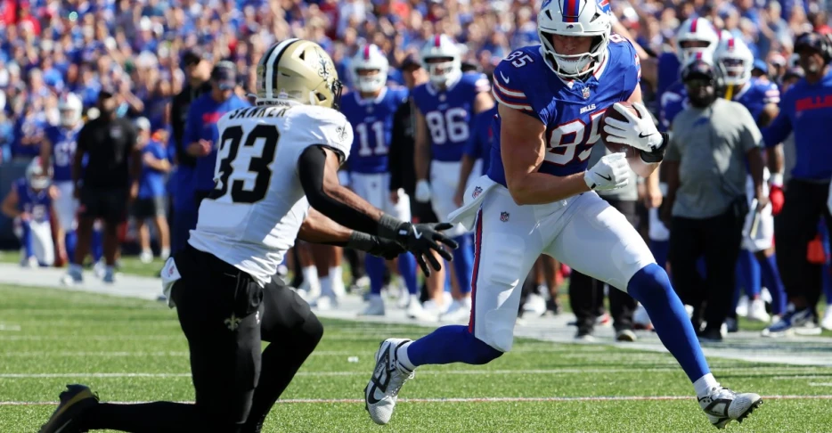 Who was the Saints’ breakout player vs. the Bills?