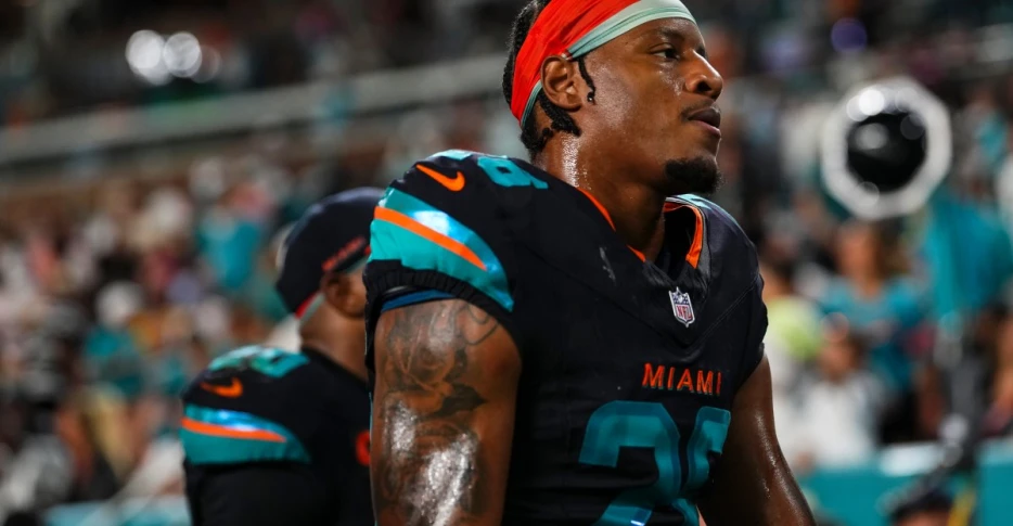 Fins Up, Fins Down | Week Four