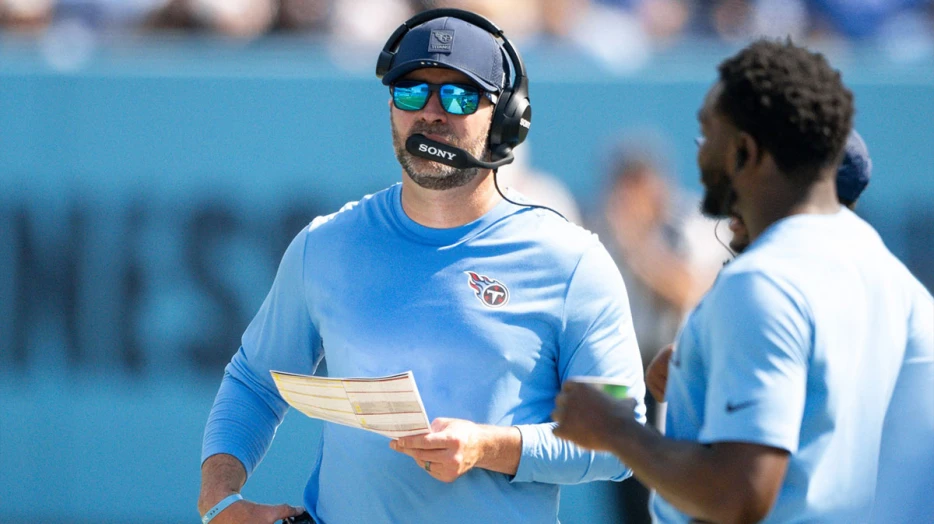 Titans’ Brian Callahan reacts to Cam Ward’s ‘we a**’ declaration
