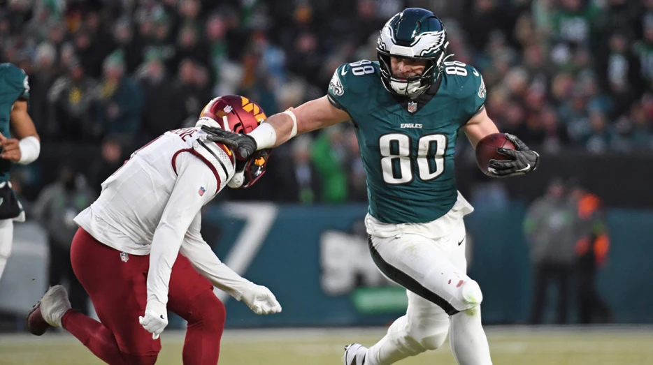Dallas Goedert already back at Eagles practice after injury scare