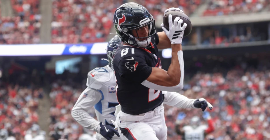 Eye of the Cyclones: Higgins and Noel Week 4 Report