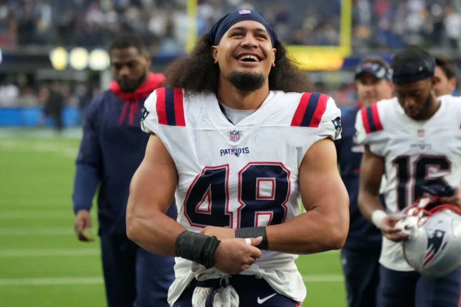 Patriots Open Practice Window For LB Jahlani Tavai