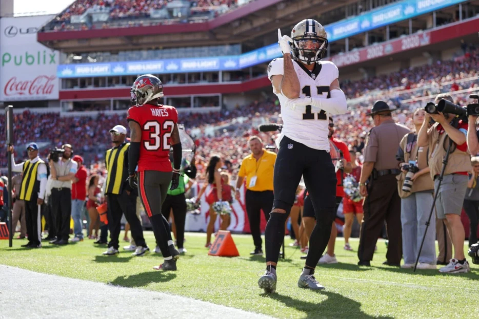 Saints Signed WR Dante Pettis To Practice Squad