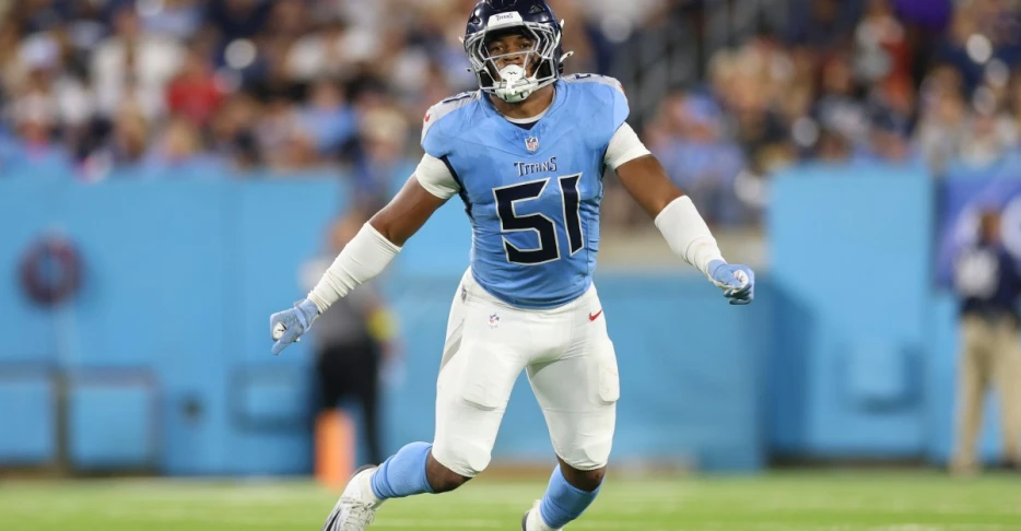 Titans LB Cedric Gray had a career-best day in Week 4