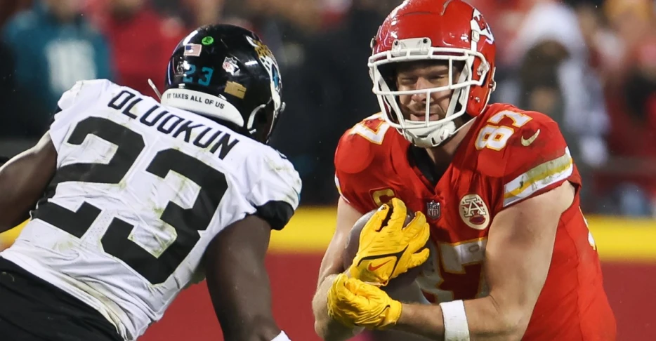 Jaguars vs Chiefs key matchups: Lloyd to maintain momentum against Mahomes?