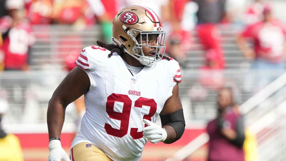 Key 49ers DT to miss multiple games with broken hand
