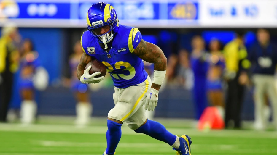 Rams’ Kyren Williams high steps his way to first LA TD vs. 49ers