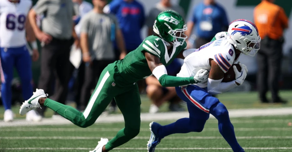 Your eyes aren’t deceiving you, the cornerbacks have been worse