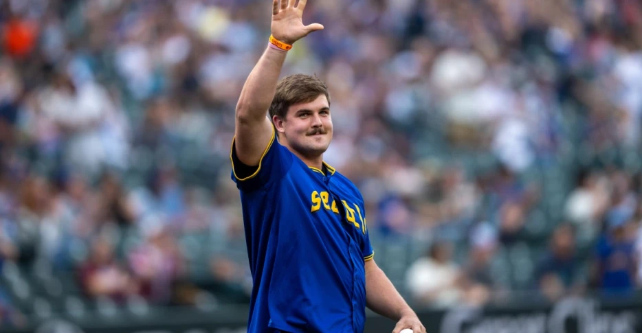 Grey Zabel cracks list of top 10 rookies at quarter mark of NFL season