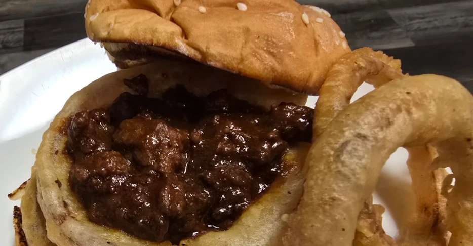 Tidy Joey sandwich doesn’t cheat on flavor; Patriots at Bills game day eats