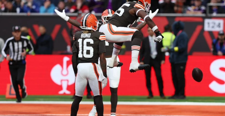 Brownies &amp; Frownies: A frustrating day in London against the Vikings