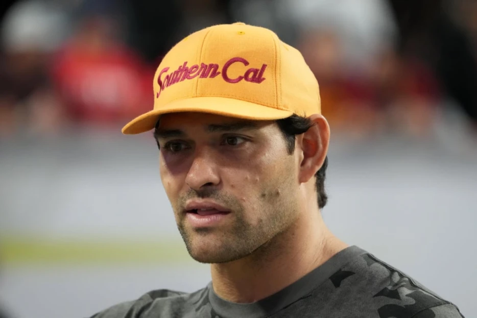 Mark Sanchez Arrest Update: Jets Veteran Stabbed 3 Times by Senior Citizen?
