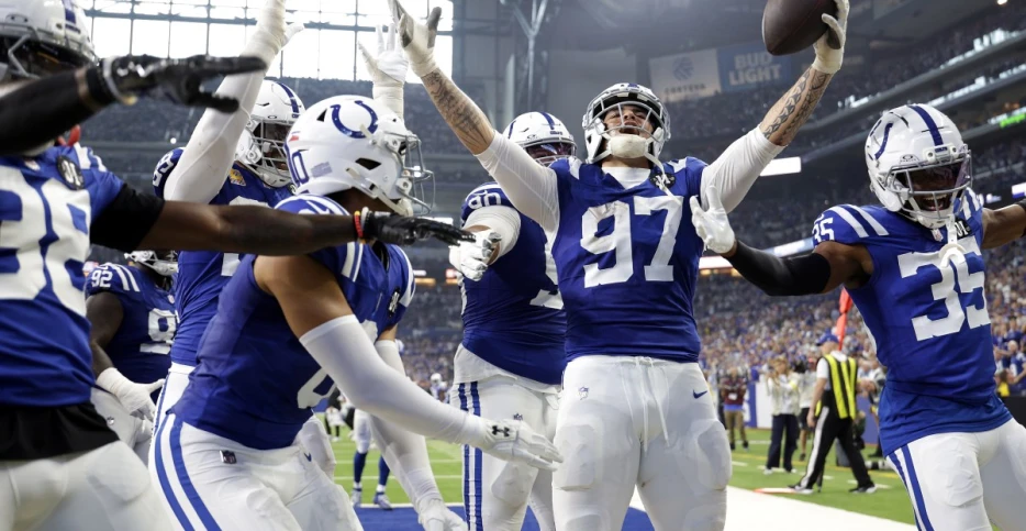 Raiders-Colts score: Las Vegas blown out in Indianapolis