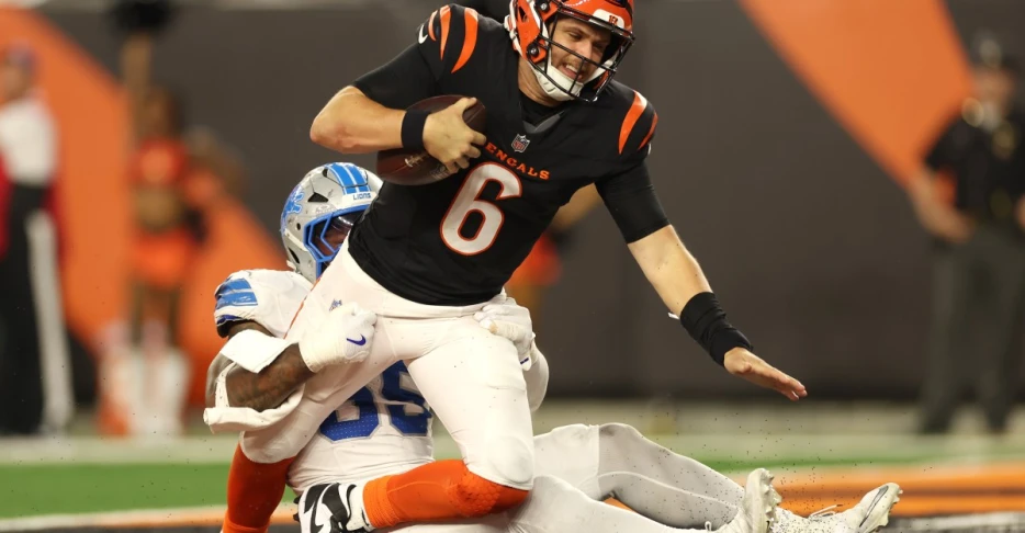 Bengals News (10/6): Time to bench Jake Browning?