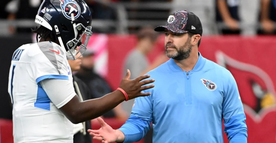 Brian Callahan called a meeting with Titans captains last week