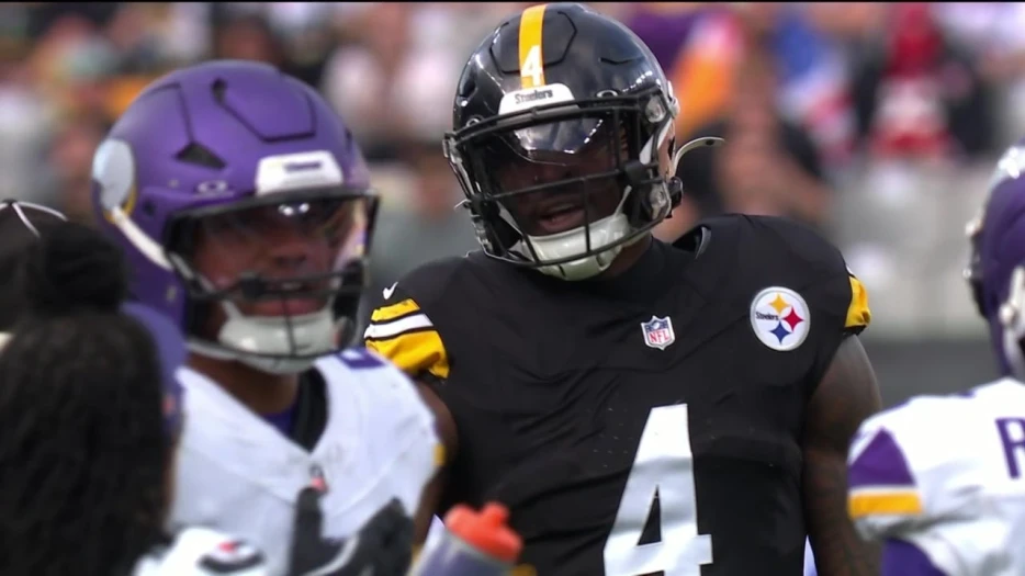 DK Metcalf Stuck Up For Calvin Austin III After Vikings Player Dissed Him Following Injury