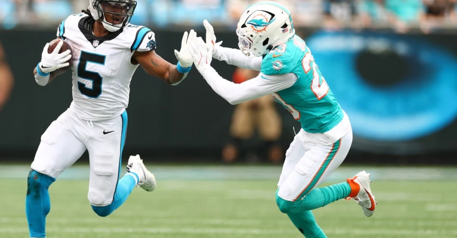Dolphins collapse against Panthers – The Splash Zone 10/6/25
