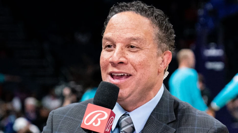 Football Fans Calling For Charlotte Hornets Announcer Eric Collins To Get Permanent NFL Gig After Electric Panthers-Dolphins Call