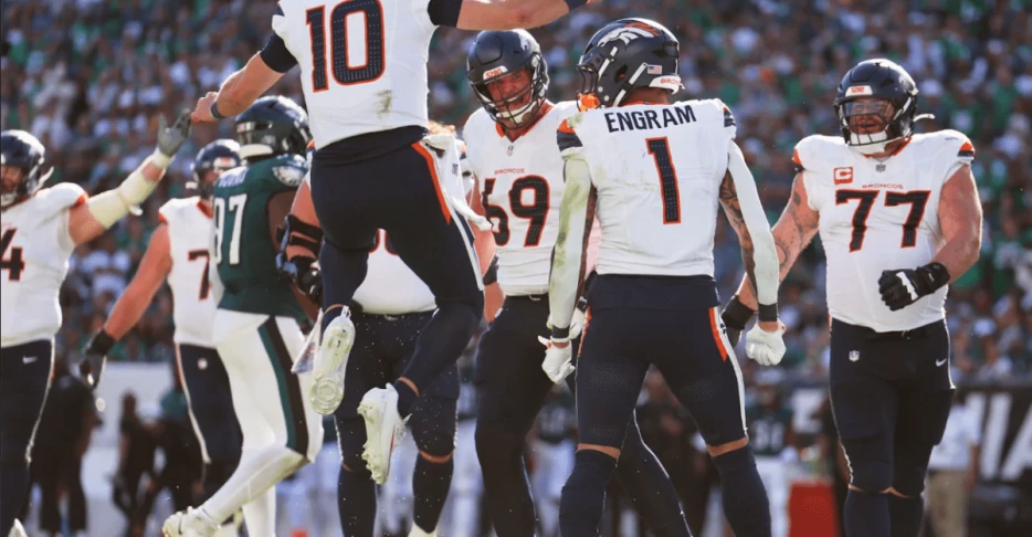 How much does ‘Broncos’ X’ love this win? A lot.