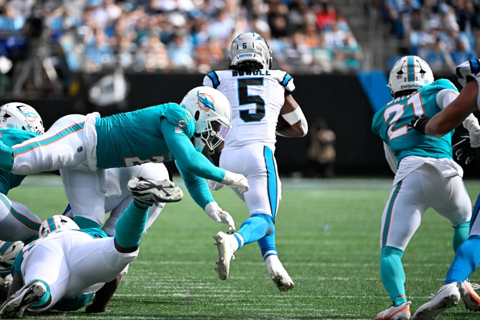 NFC Notes: Dave Canales, Rico Dowdle, Jimmy Horn Jr., Falcons, Panthers