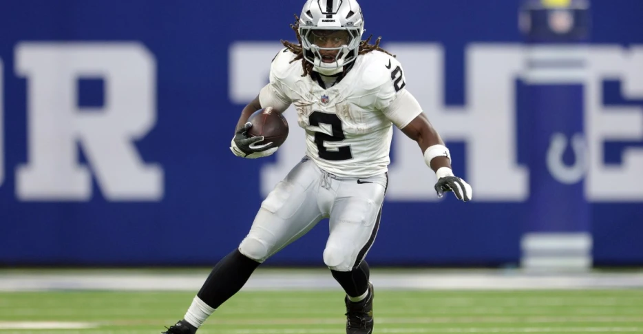 Raiders are heavy favorites Week 6 vs the Tennessee Titans