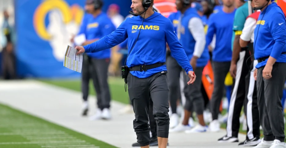 Rams Film Review: What happened on 4th Down?