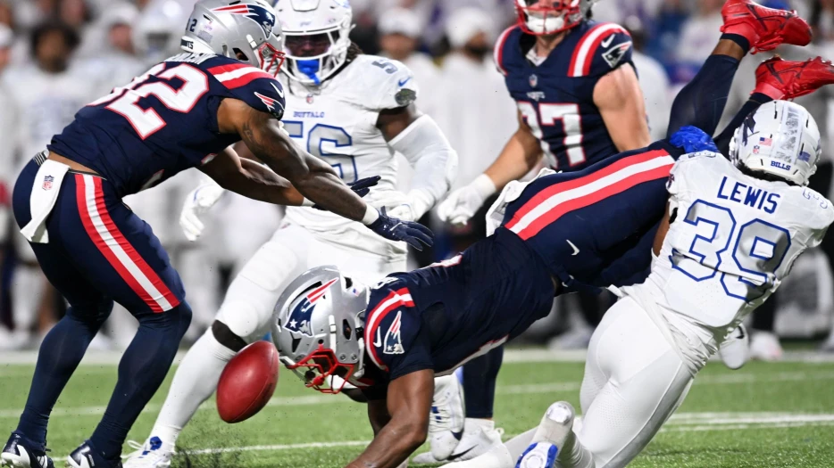 Report: Patriots Lose Running Back For Season Against Bills