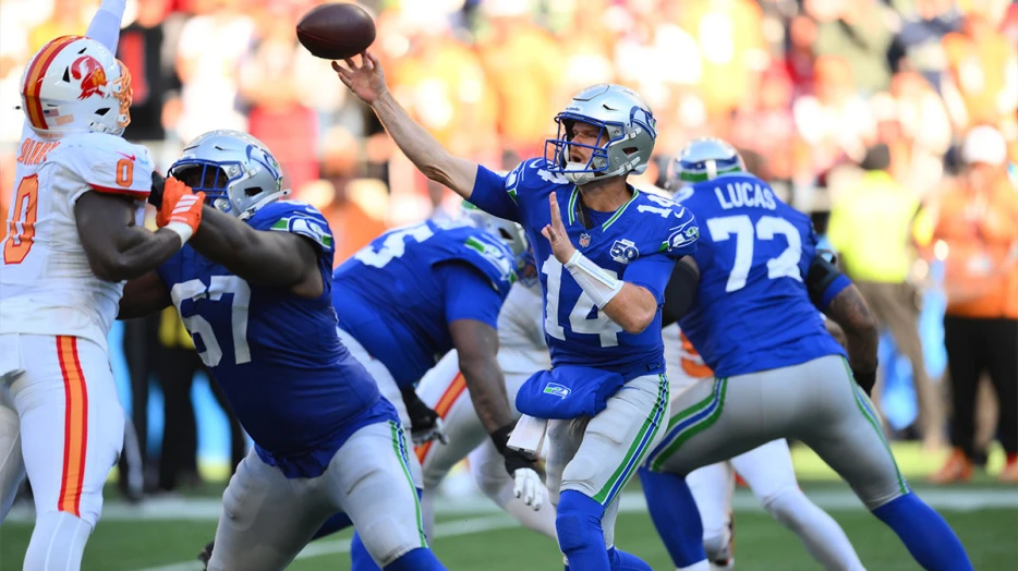 Seahawks’ Sam Darnold admits ‘bad quarterback play’ on back-breaking INT vs. Bucs