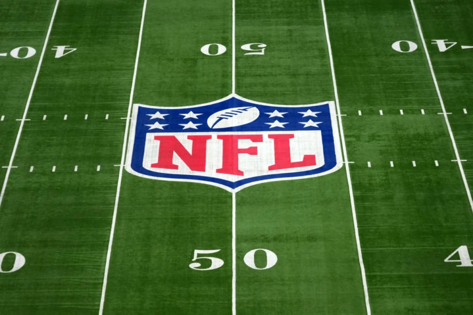 All-Pro WR Announces Six-Game Suspension from NFL for PEDs