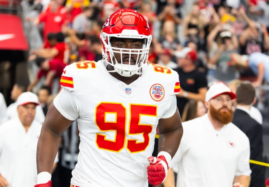 Chiefs Controversy: Chris Jones Quiet Quits on Huge Play in Loss to Jaguars