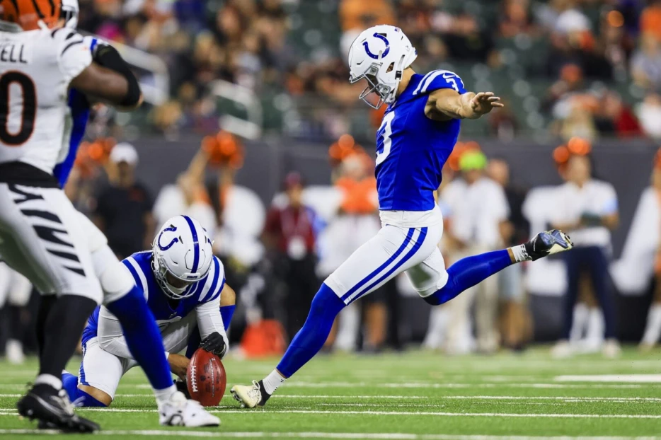 Colts Place K Spencer Shrader &amp; CB Mike Hilton On IR Among Other Moves