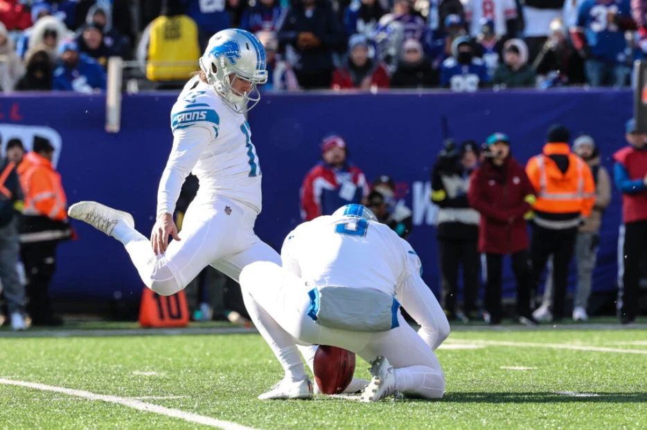 Colts To Bring Back K Michael Badgley